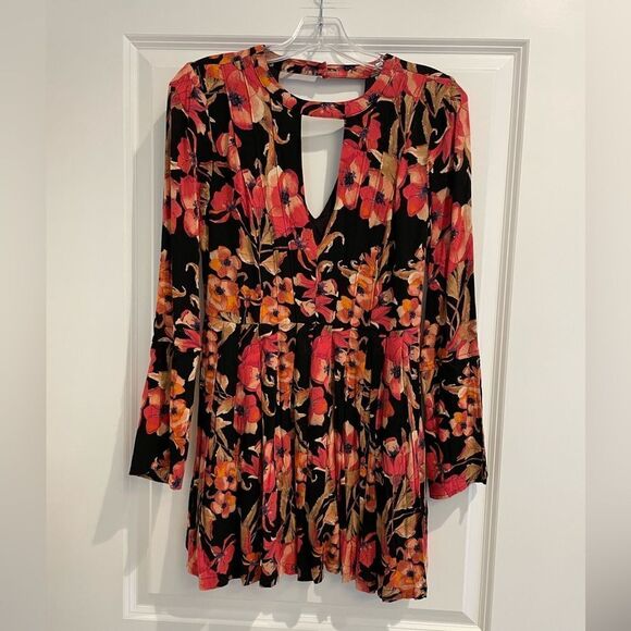 EUC Free People Romantic Boho Free People Black Floral Dress Long Sleeve Sz. 2 - Picture 5 of 6